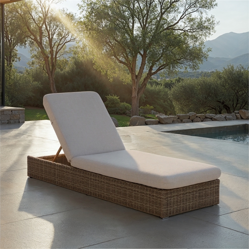 Safavieh Emma Metal and Rattan Lounger in Natural / Taupe