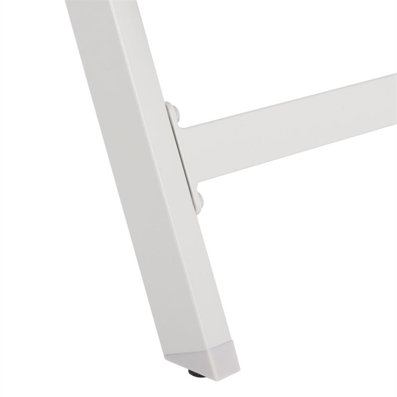 Safavieh Fionne Aluminum Sunlounger in White / Beige