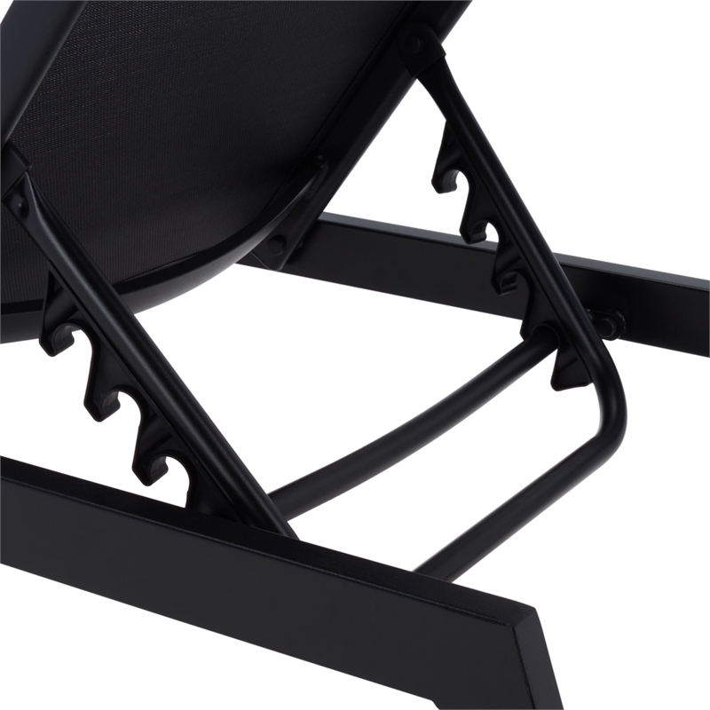 Safavieh Fionne Aluminum Sunlounger in Black