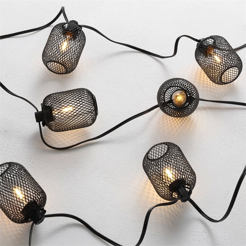 Safavieh Jepsen LED Metal and Glass Outdoor String Light in Black