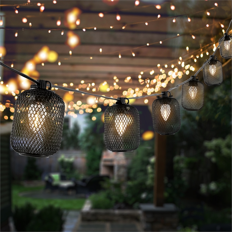 Safavieh Jepsen LED Metal and Glass Outdoor String Light in Black