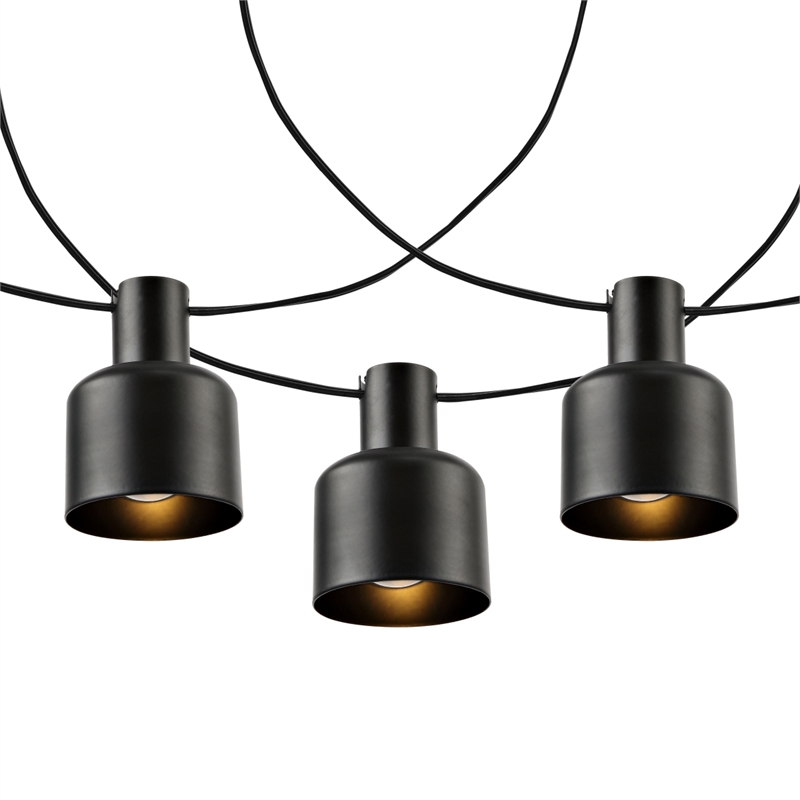 Safavieh Adaner LED Plastic and Metal Outdoor String Light in Black