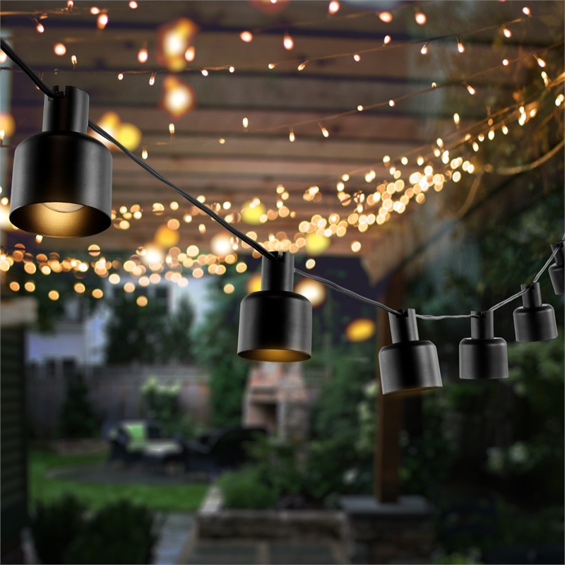 Safavieh Adaner LED Plastic and Metal Outdoor String Light in Black