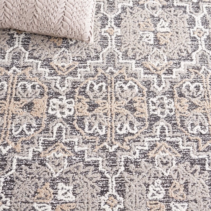 Safavieh Antiquity 6'-0