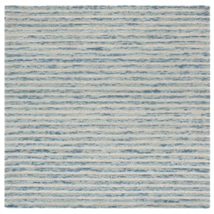 Safavieh Ebony 6'-0&quot x 6'-0&quot Wool and Cotton Hand Tufted Rug in Light Blue/Ivory