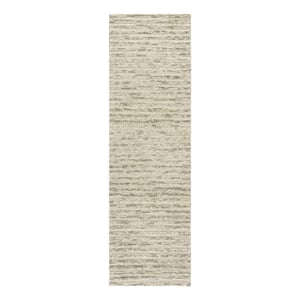 Safavieh Ebony 2'-3&quot x 8'-0&quot Wool and Cotton Hand Tufted Rug in Green / Ivory