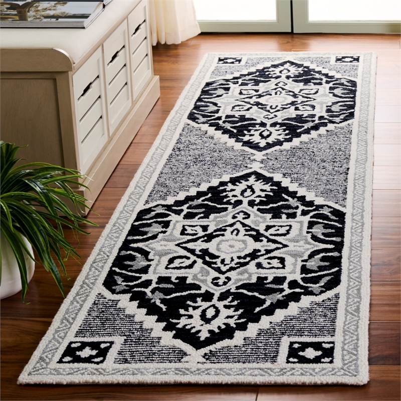 Safavieh Heritage 2'-3