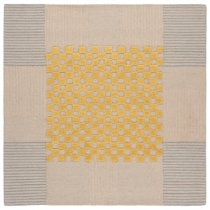 Safavieh Genre 6'-0&quot x 6'-0&quot Wool and Cotton Hand Tufted Rug in Gold / Beige