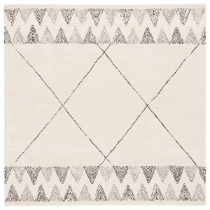 Safavieh Kenya 6'-0&quot x 6'-0&quot Wool  Hand Tufted Rug in Ivory / Black