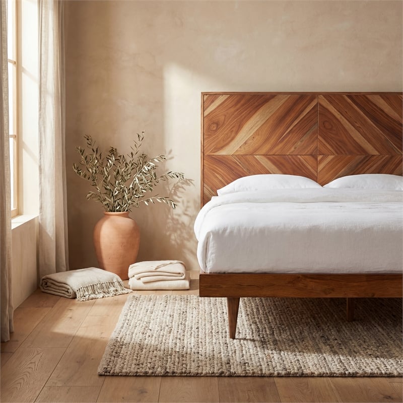 Safavieh Macibryn Wood Herringbone Bed in Natural