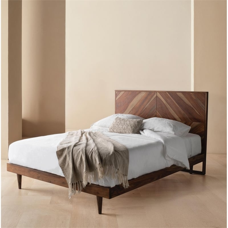 Safavieh Macibryn Wood Herringbone Bed in Natural