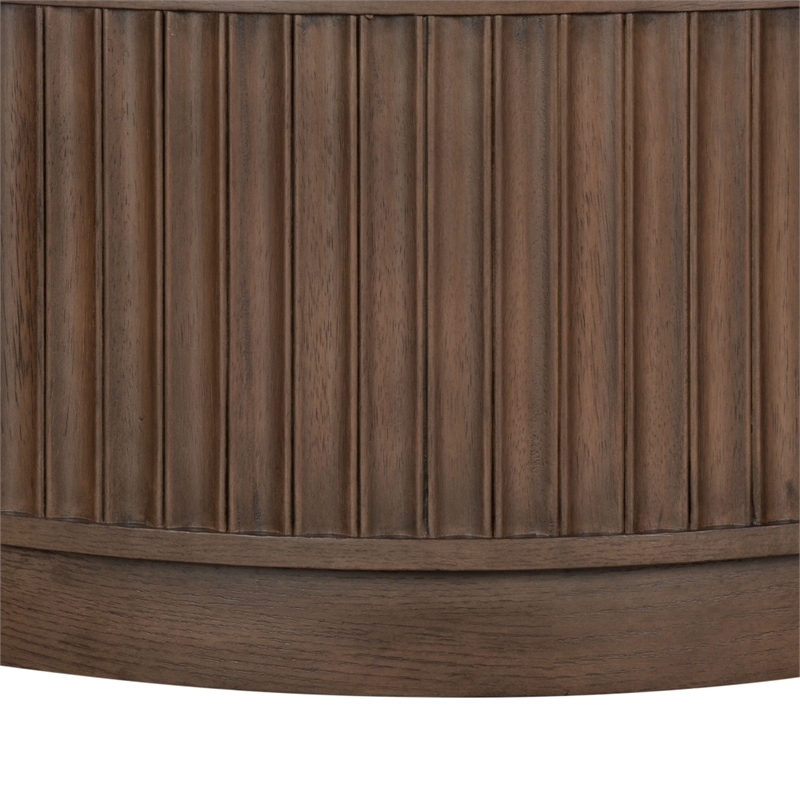 Safavieh Cynthia Rd Fluted  Wood Coffee Table in Brown / Oak