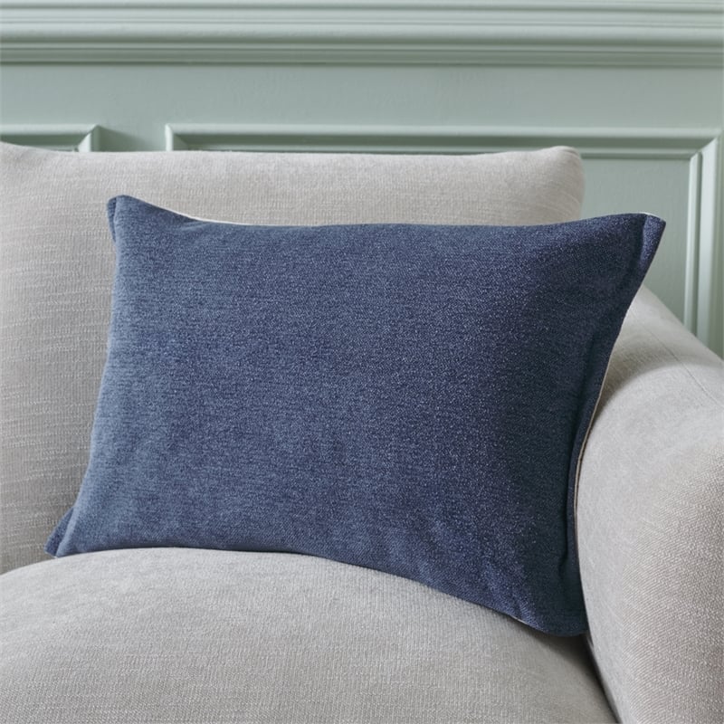 Safavieh Arwyn Polyester Pillow in Blue