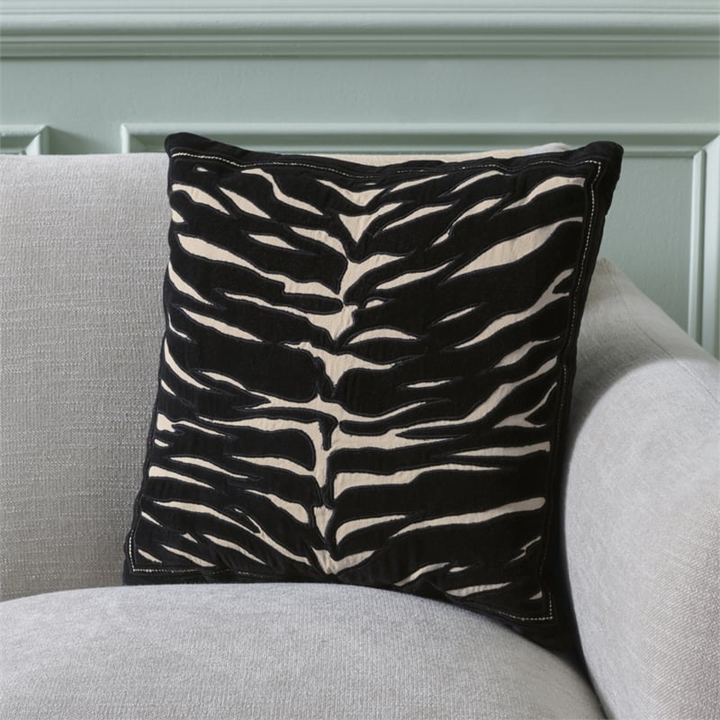 Safavieh Rhea Cotton Pillow in Black / Ivory