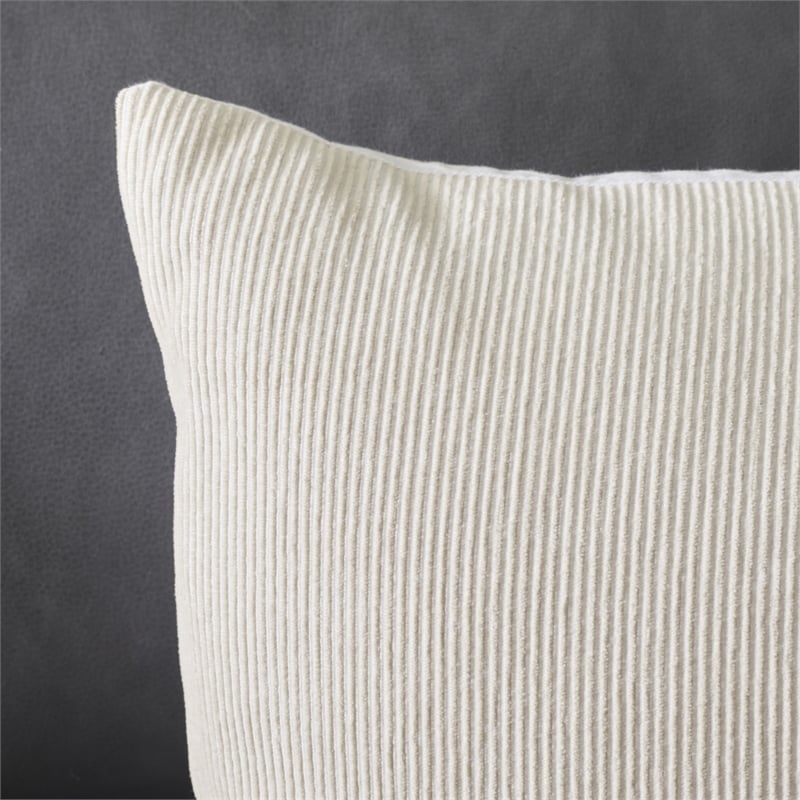 Safavieh Airie Polyester Pillow in Ivory