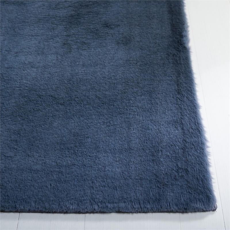 Safavieh Faux Rabbit Fur 5'-0