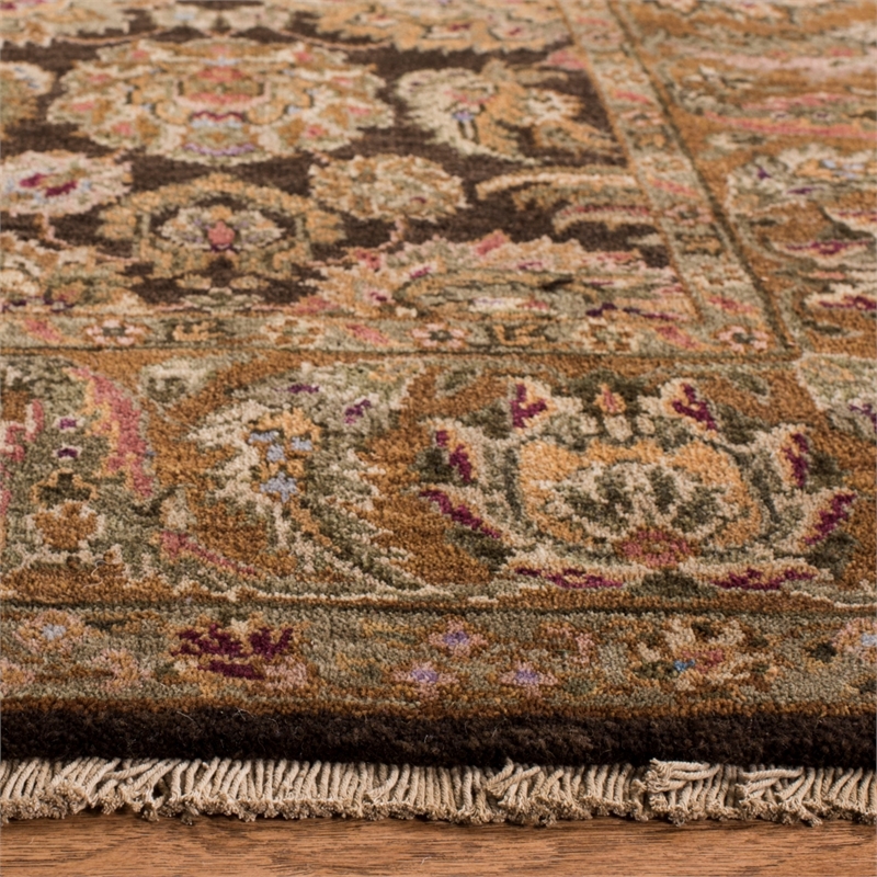 Safavieh Old World 2'-6