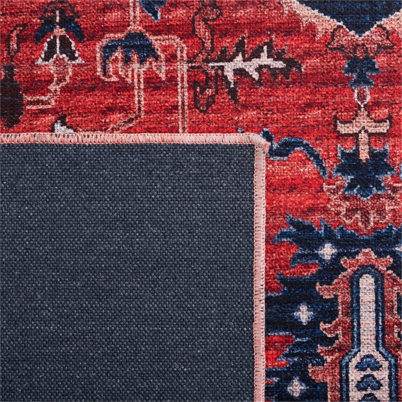 Safavieh Serapi 6'-7