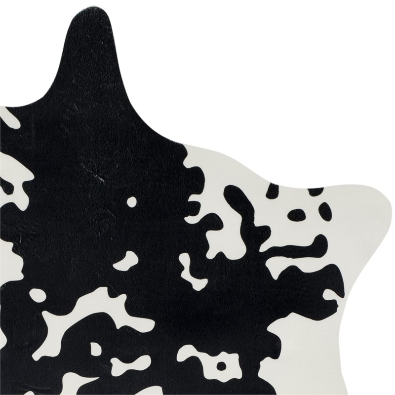 Safavieh Faux Hide Polyester Medium Rectangle Rug FAH160B-5 in Brindle