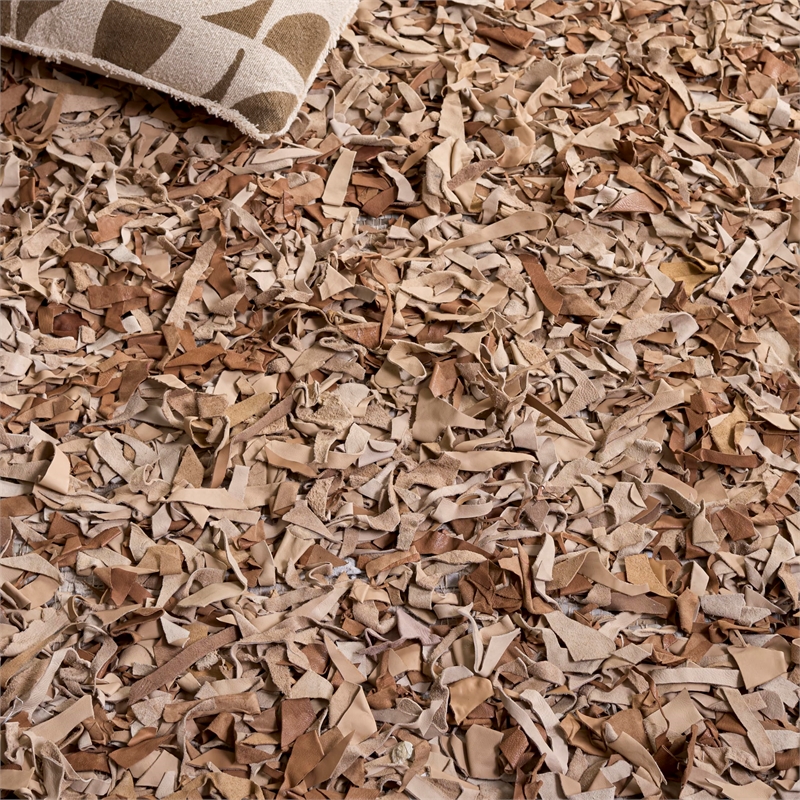 Safavieh Leather Shag Leather Medium Rectangle Rug LSG511N-5 in Grey