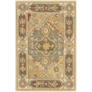 Safavieh Heritage Accent Rug in Multi / Ivory