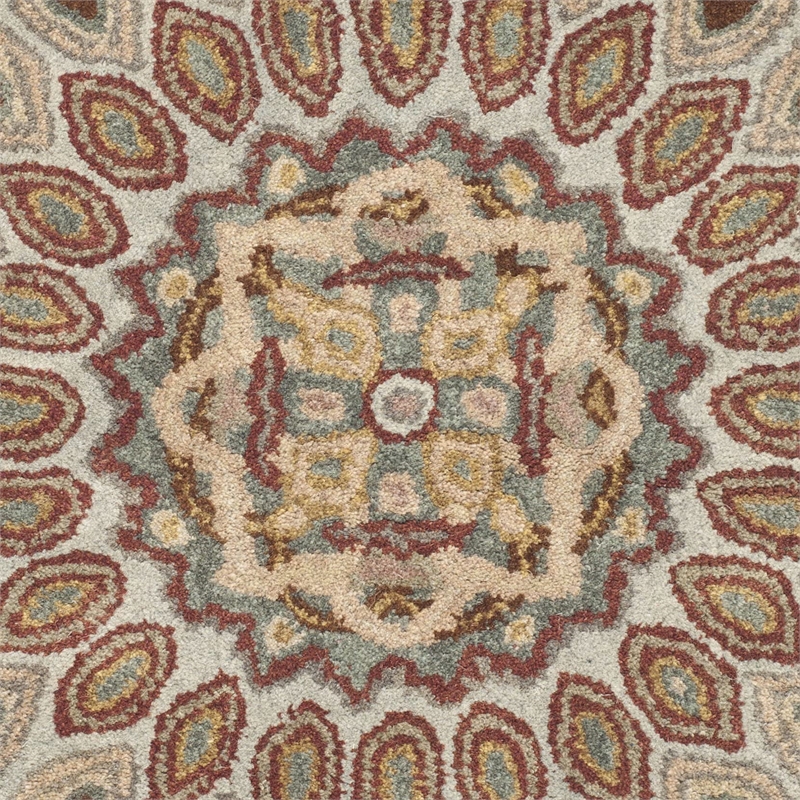 Safavieh Heritage Accent Rug in Blue / Grey