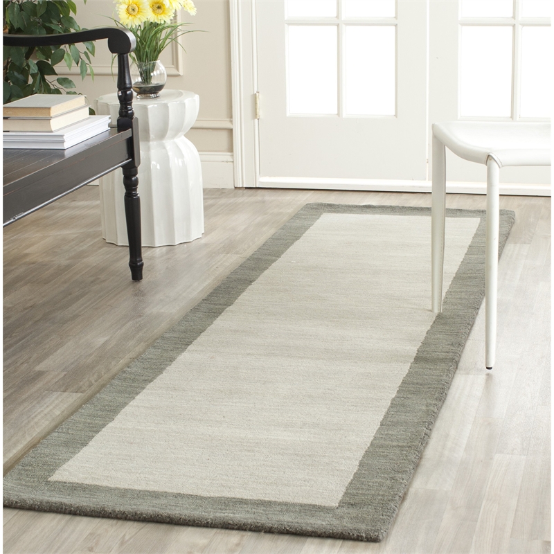 Safavieh Himalaya Runner Rug in Light Grey / Dark Grey