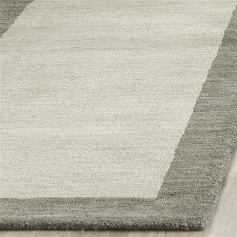 Safavieh Himalaya Runner Rug in Light Grey / Dark Grey