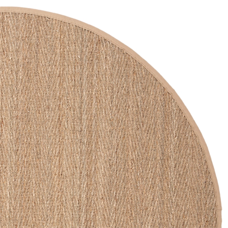 Safavieh Natural Fiber Round Rug in Natural / Beige