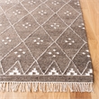 Safavieh Natural Kilim Square Rug in Brown / Ivory