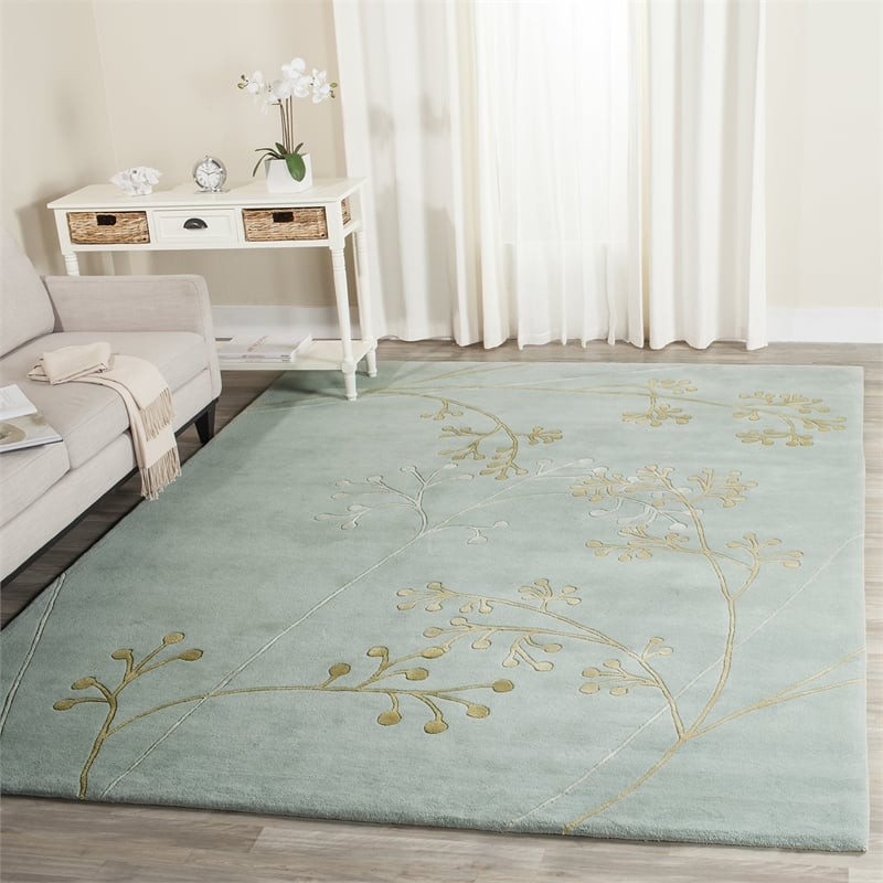 Safavieh Soho Oversized Rug in Light Blue