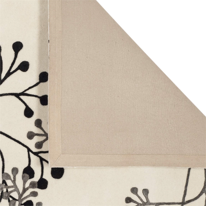 Safavieh Soho Oversized Rug in Ivory / Orange