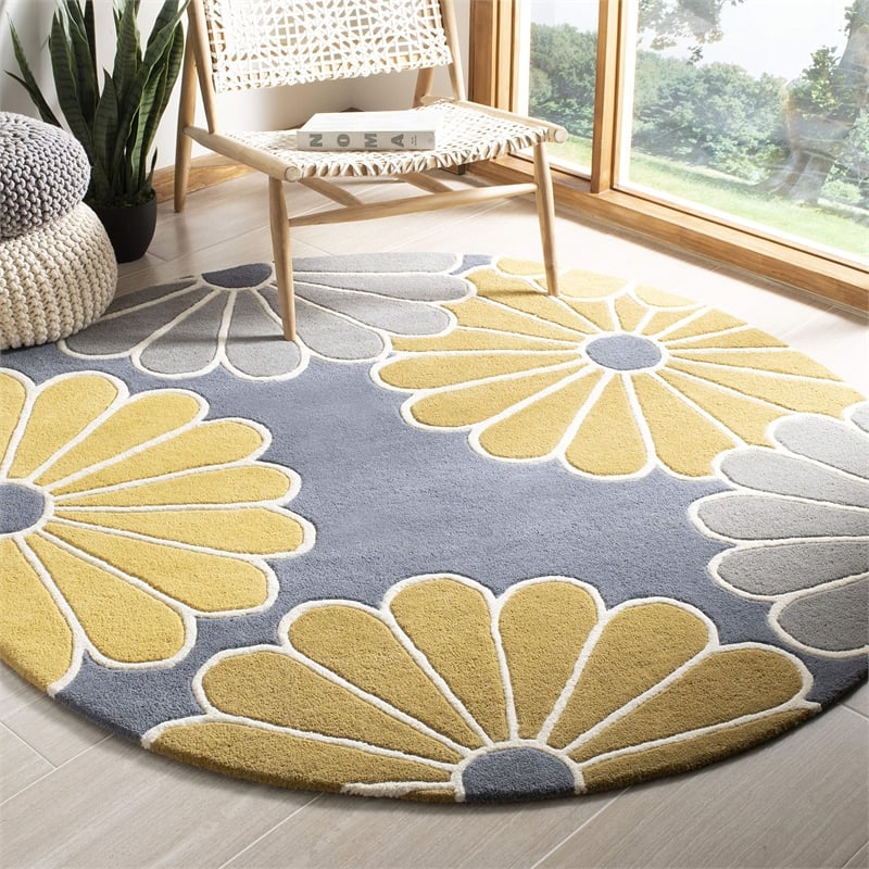 Safavieh Soho Round Rug in Grey / Yellow