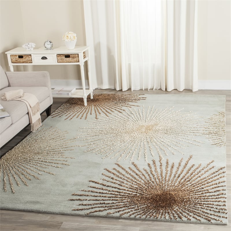 Safavieh Soho Rectangle Rug in Light Blue / Multi