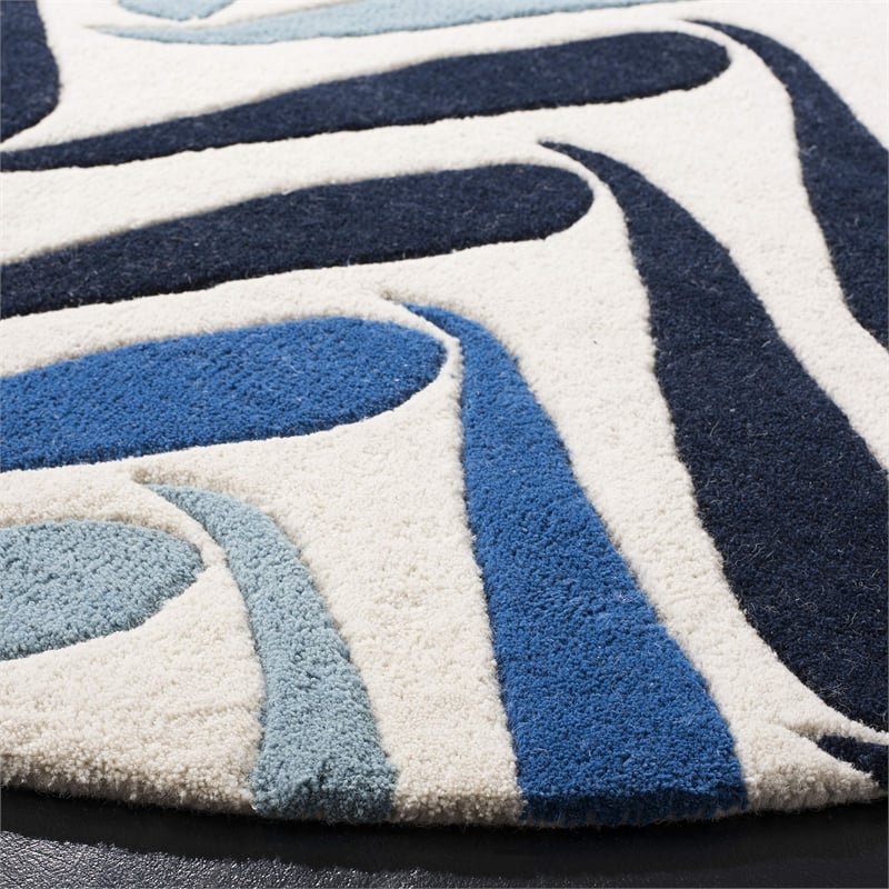 Safavieh Soho Round Rug in Ivory / Blue