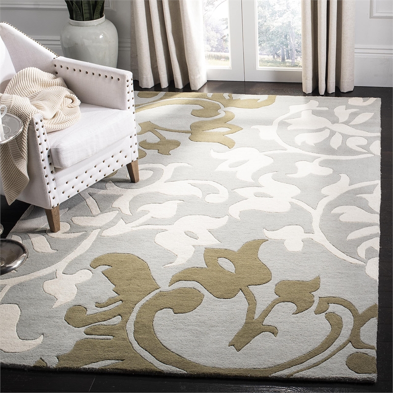 Safavieh Soho Rectangle Rug in Blue / Multi
