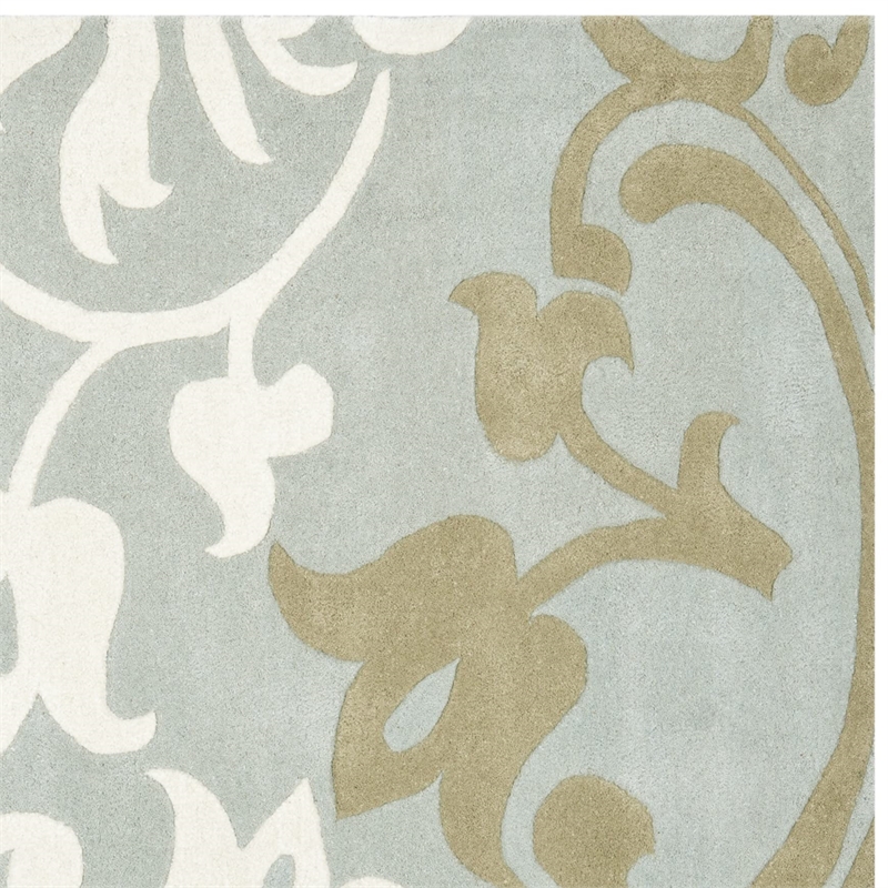 Safavieh Soho Rectangle Rug in Blue / Multi