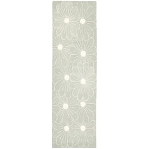 Safavieh Soho 2'-6&quot x 8'-0&quot Wool and Viscose Hand Tufted Rug in Blue / Ivory