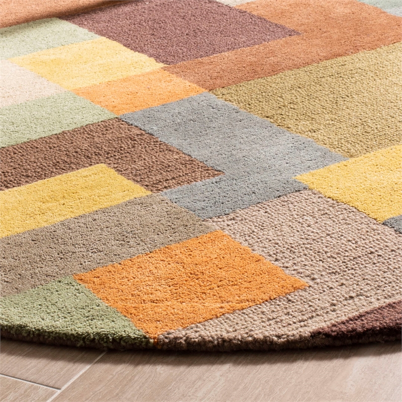 Safavieh Soho Round Rug in Multi