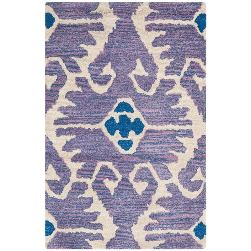 Safavieh Wyndham Accent Rug in Lavander / Ivory
