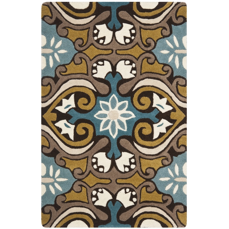 Safavieh Wyndham Accent Rug in Blue / Multi