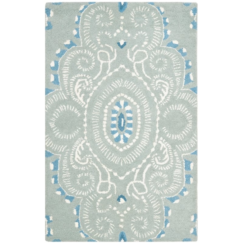Safavieh Wyndham Accent Rug in Blue / Ivory
