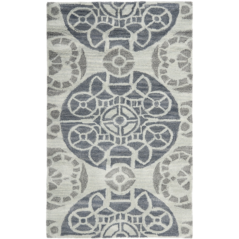Safavieh Wyndham Accent Rug in Silver