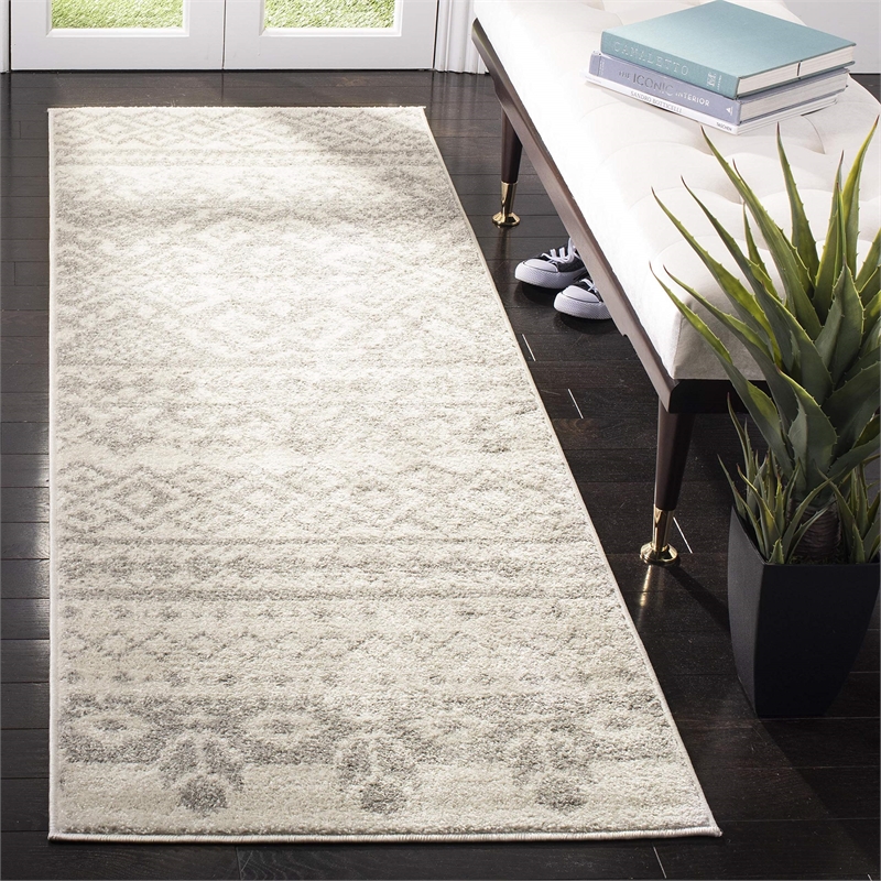 Safavieh Adirondack Ivory Area Rug - Runner 2'6