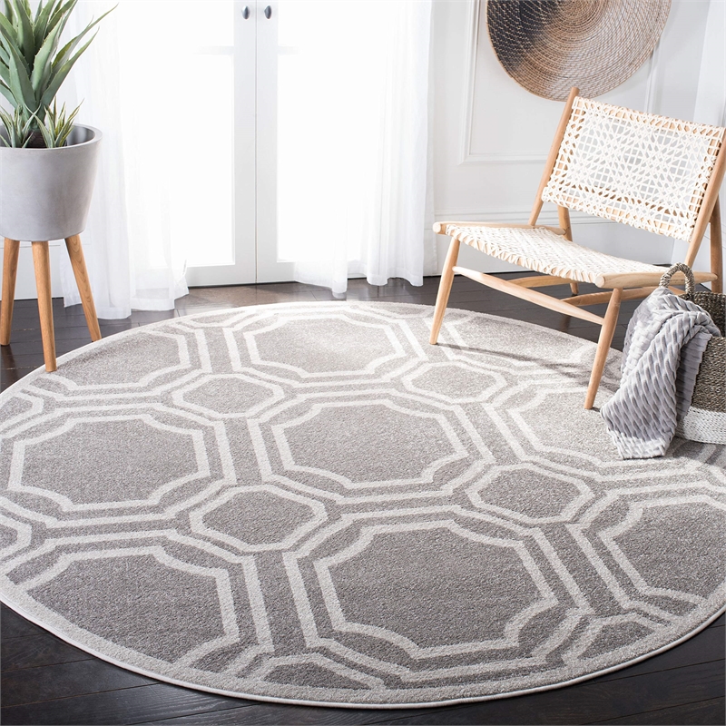 Safavieh Amherst Grey Indoor Outdoor Rug - Round 7'