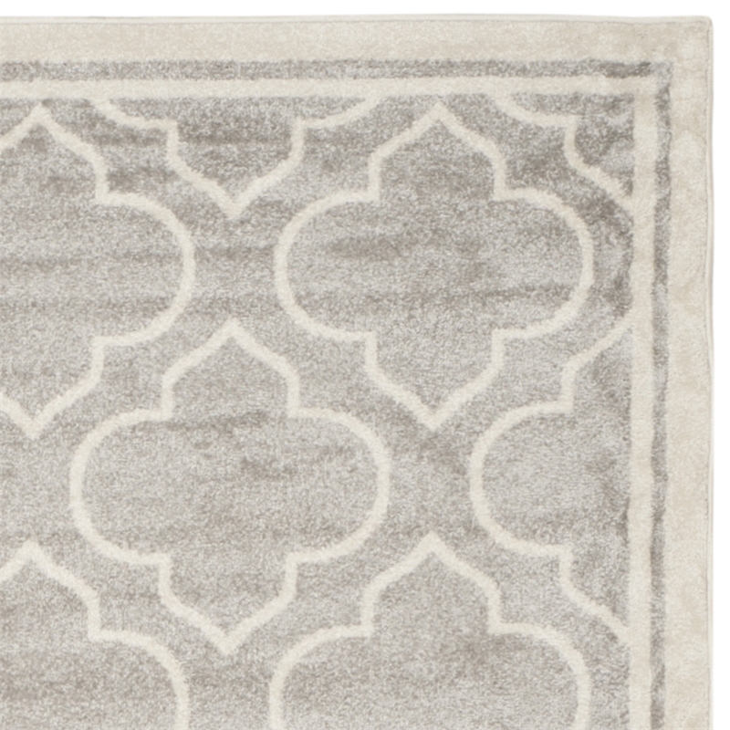 Safavieh Amherst Light Grey Indoor Outdoor Rug - 8' x 10'