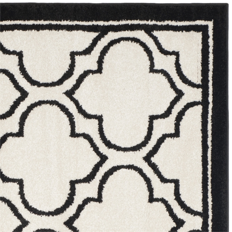 Safavieh Amherst Ivory Indoor Outdoor Rug - Square 7'