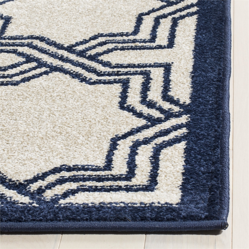 Safavieh Amherst Ivory Indoor Outdoor Rug - 4' x 6'