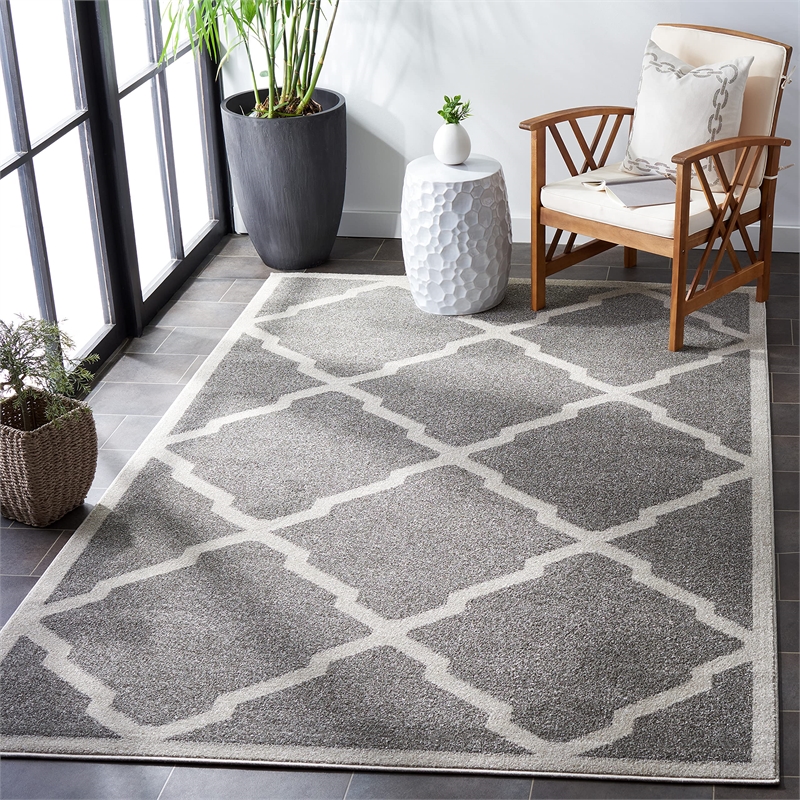 Safavieh Amherst Dark Grey Indoor Outdoor Rug - Square 5'