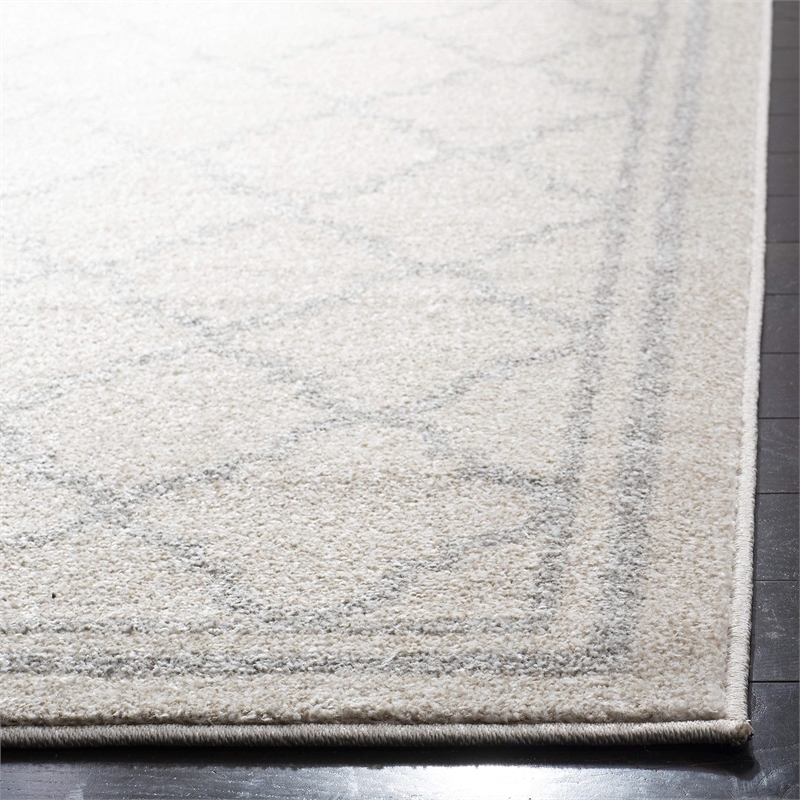 Safavieh Amherst Beige Indoor Outdoor Rug - 4' x 6'